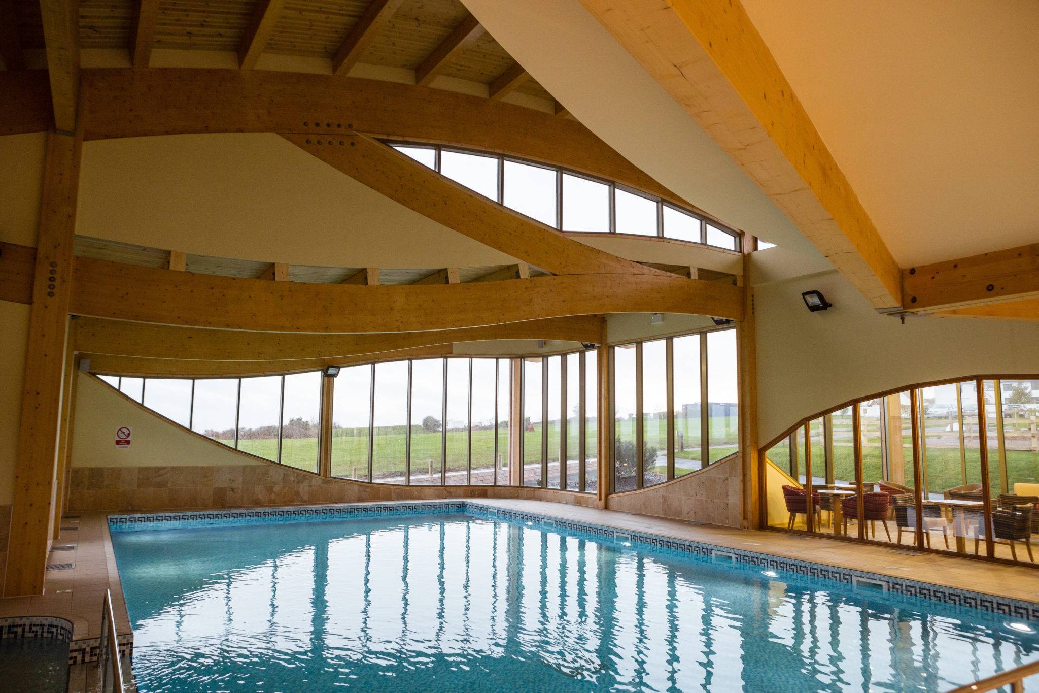 silver-bay-holiday-village-anglesey-spa-pool